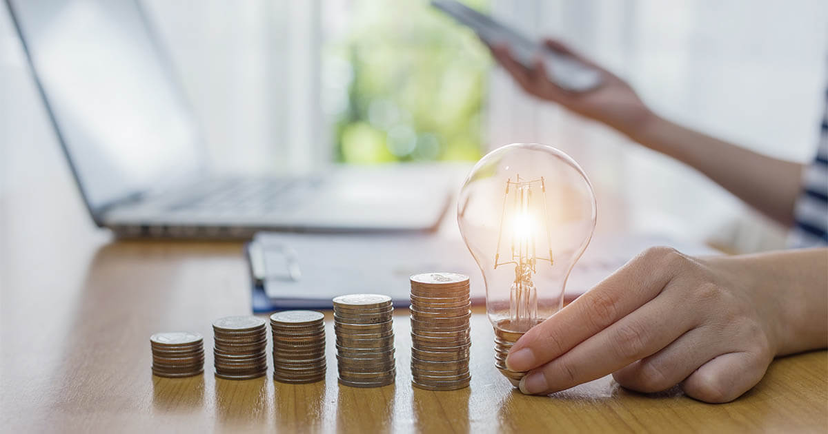 まとまったお金を投資したいけど、踏み切れない。どうするのが良い?