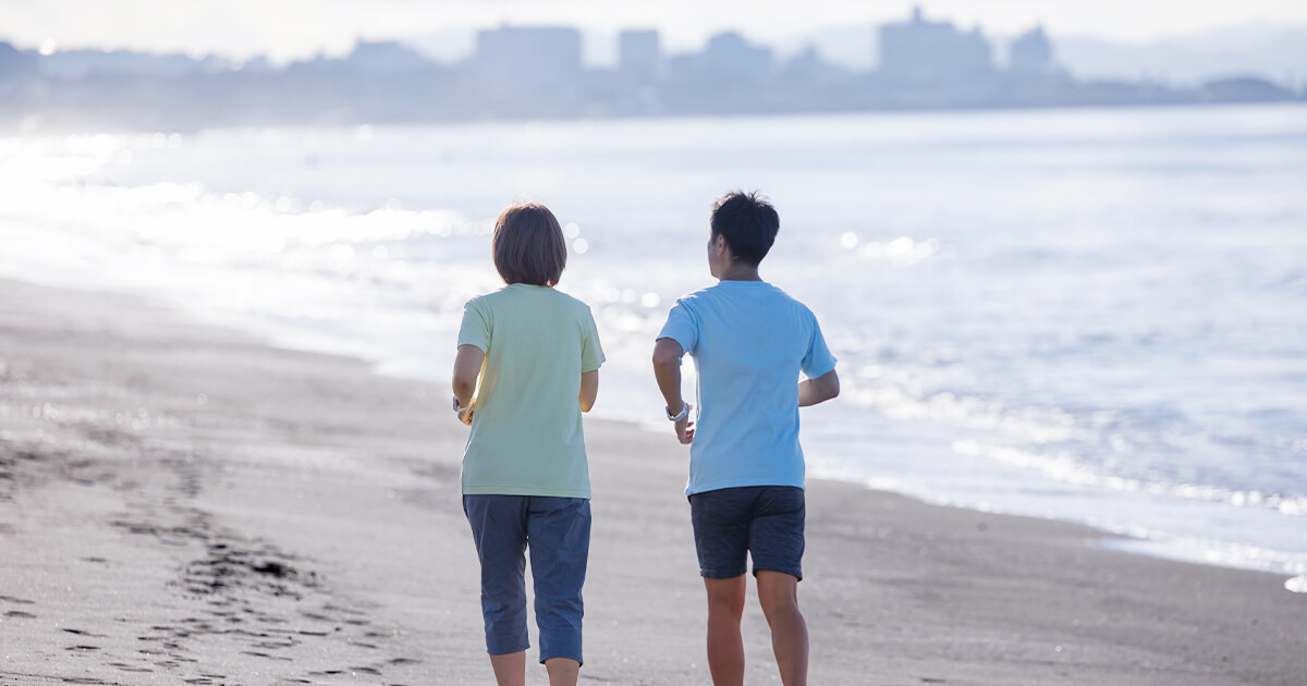 退職後に向けた資金づくりでは、年齢に応じたリスクの見直しが大切です